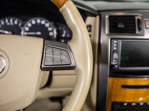 Used 2008 Cadillac XLR image 25
