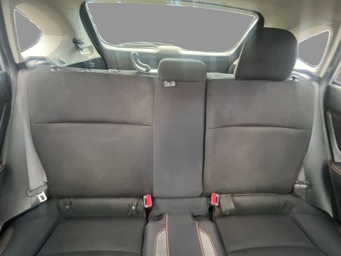 Used 2017 Subaru Crosstrek 2.0i Premium AWD/4WD image 13