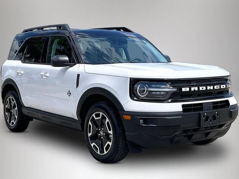 Used 2024 Ford Bronco Sport Outer Banks w/ Tech Package AWD/4WD image 1