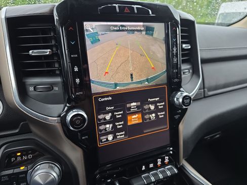 Used 2019 RAM 1500 Laramie AWD/4WD image 21