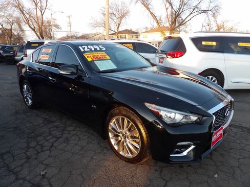 Used 2018 INFINITI Q50 Luxe w/ Essential Package (3.0T Luxe) image 3