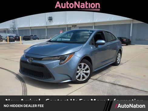 Certified 2022 Toyota Corolla LE FWD image 1