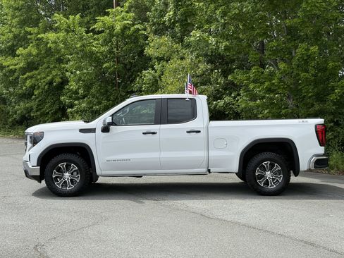 New 2025 GMC Sierra 1500 Pro w/ Pro Value Package image 8