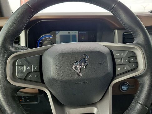 Used 2023 Ford Bronco Outer Banks image 17