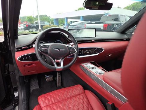 Used 2024 Genesis GV70 3.5T Sport w/ Sport Advanced Package AWD/4WD image 12