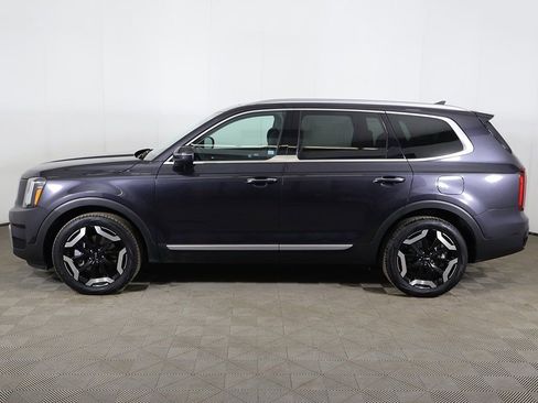 Used 2025 Kia Telluride S AWD/4WD image 18