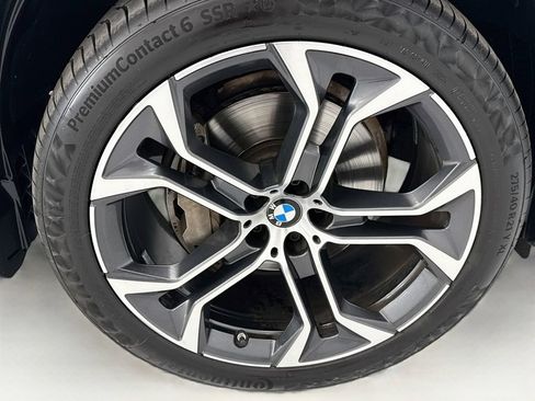 Used 2024 BMW X5 xDrive40i w/ Premium Package AWD/4WD image 31