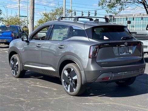 New 2026 Nissan Kicks SR w/ Cold Weather Package image 5