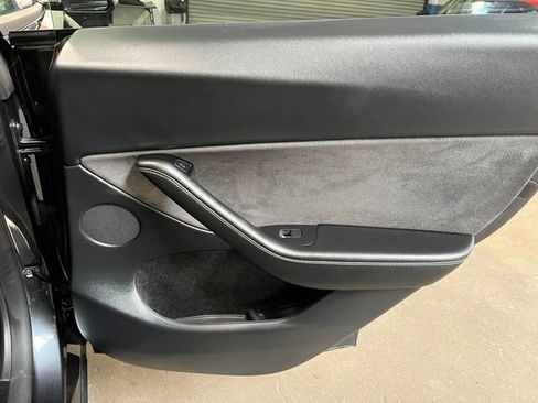 Used 2024 Tesla Model Y Long Range RWD image 13