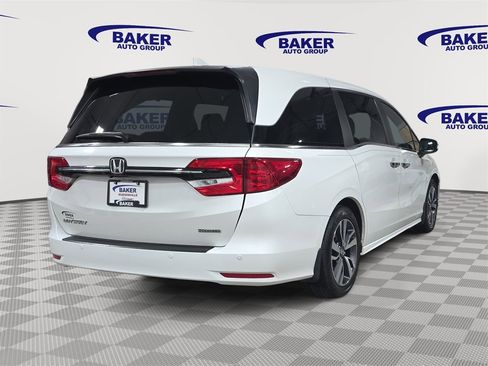 Used 2021 Honda Odyssey Touring image 5