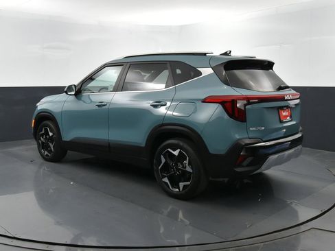 Certified 2025 Kia Seltos EX w/ EX Sunroof Package image 34