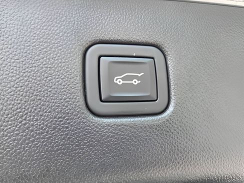 Certified 2023 Chevrolet Blazer RS w/ Enhanced Convenience Package AWD/4WD image 15