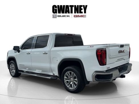 Used 2025 GMC Sierra 1500 SLT w/ SLT Premium Plus Package image 5