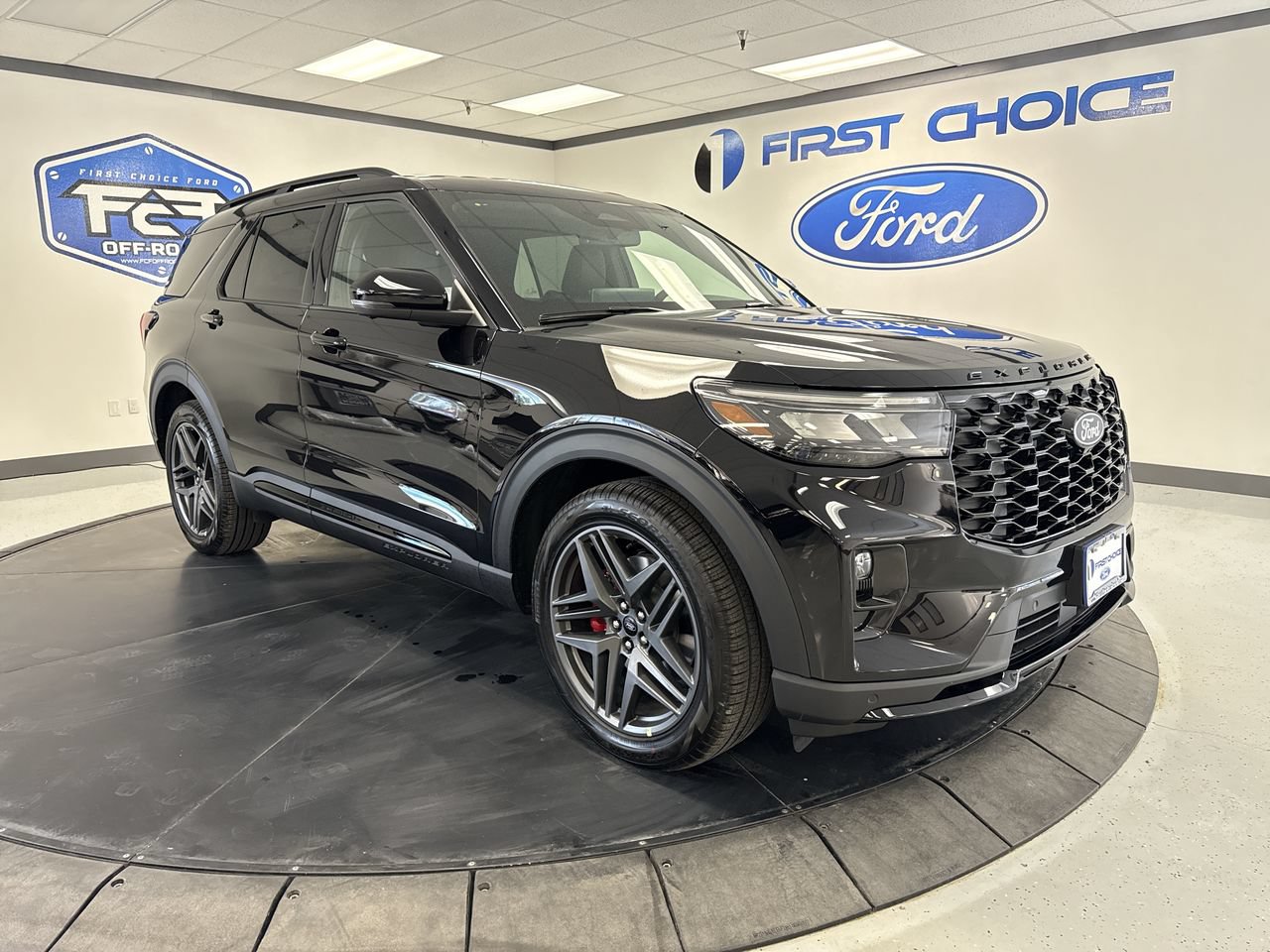 New 2027 Ford Explorer ST AWD/4WD image 2