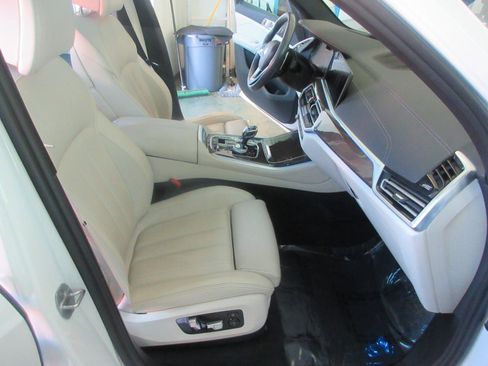 Used 2022 BMW X5 xDrive45e AWD/4WD image 26