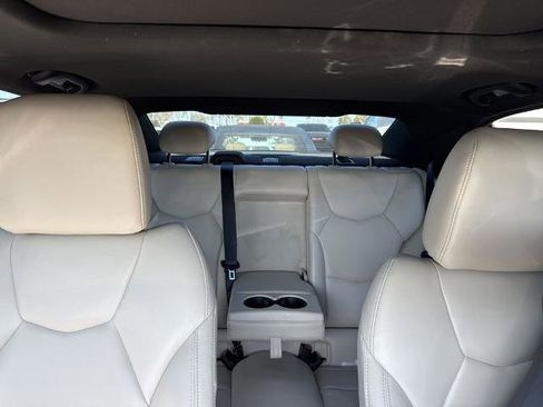 Used 2023 Cadillac CT4 Luxury w/ Sun And Sound Package RWD image 11