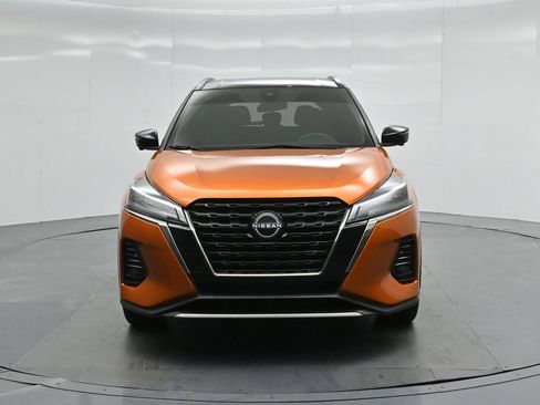 Used 2023 Nissan Kicks SR FWD image 21