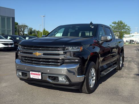 Used 2019 Chevrolet Silverado 1500 LTZ w/ LTZ Plus Package AWD/4WD image 2