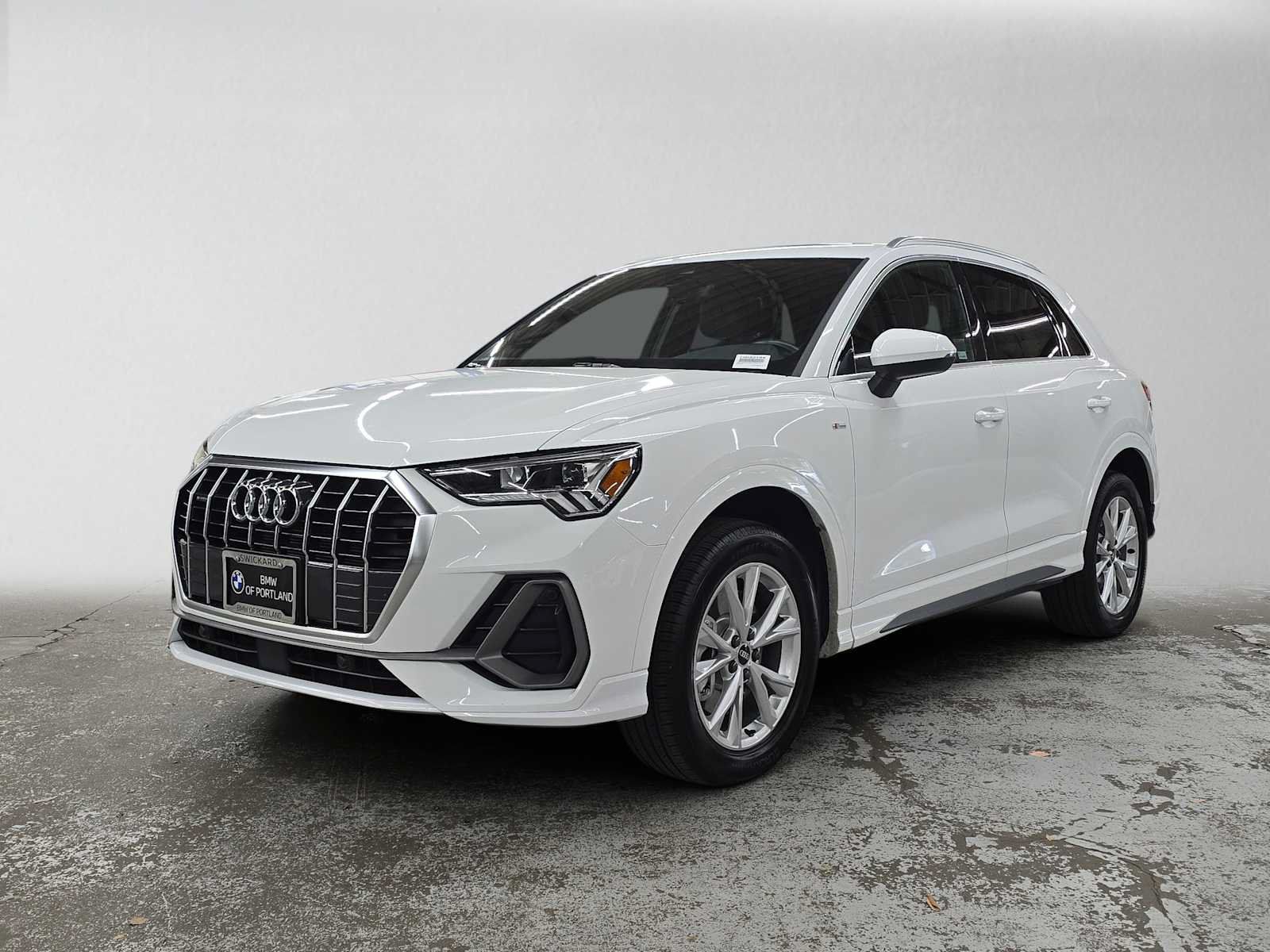 Used 2025 Audi Q3 2.0T Premium AWD/4WD image 7