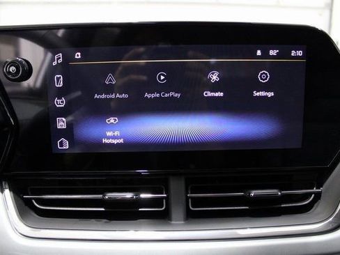 New 2026 Chevrolet Trax LT w/ Driver Confidence Package FWD image 8