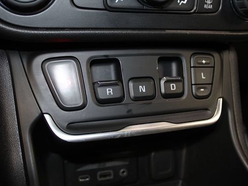 Used 2020 GMC Terrain Denali w/ Denali Premium Package AWD/4WD image 53