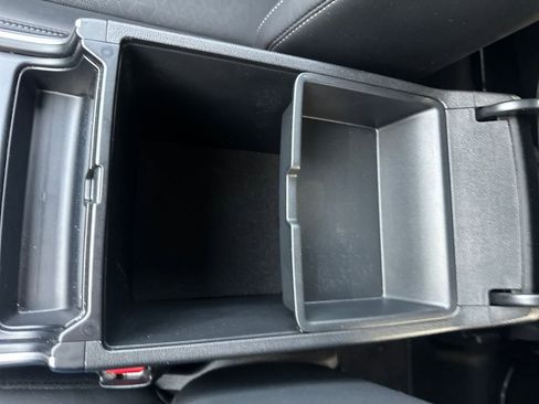 Used 2022 Kia Sorento S image 28