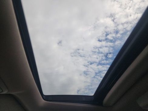 Used 2018 Honda Odyssey EX-L image 18