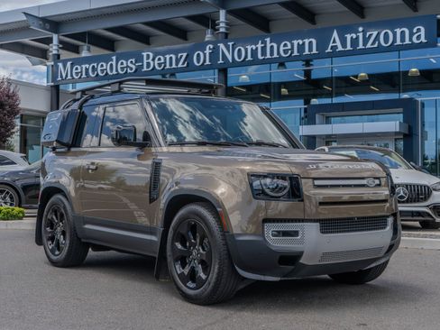 Used 2025 Land Rover Defender 90 S AWD/4WD image 1