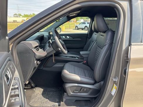 New 2026 Ford Explorer ST-Line image 12