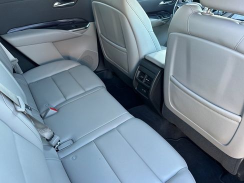 Certified 2023 Cadillac XT4 Luxury image 18