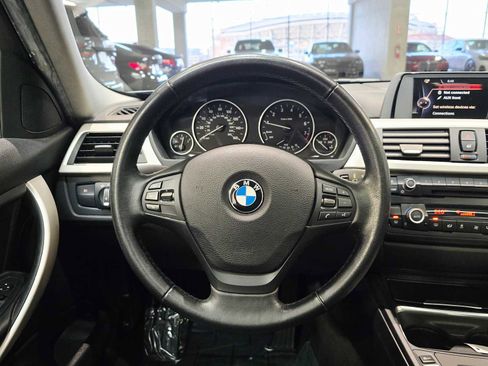 Used 2015 BMW 320i Sedan image 11