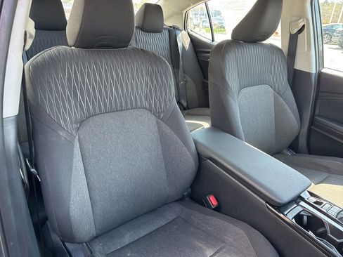 Used 2025 Toyota Camry LE image 23