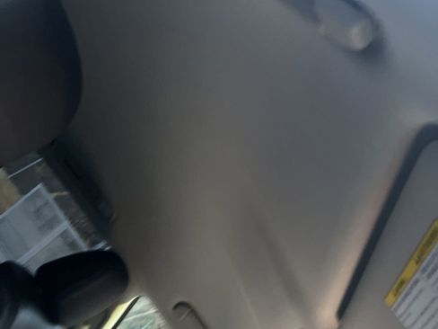 Used 2023 Nissan Armada SV image 25