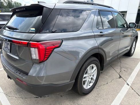 Used 2026 Ford Explorer Active RWD image 26