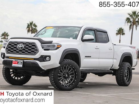 Used 2023 Toyota Tacoma TRD Off-Road AWD/4WD image 1