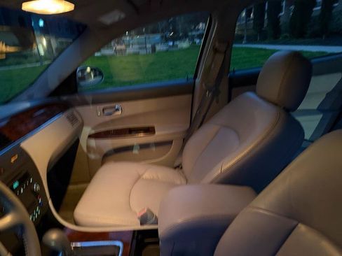 Used 2007 Buick LaCrosse CXL FWD image 40