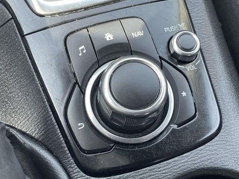 Used 2014 MAZDA MAZDA3 i Touring w/ Technology Package image 36