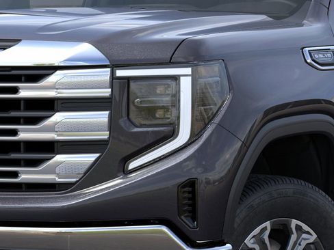New 2026 GMC Sierra 1500 SLE AWD/4WD image 10