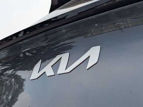 Used 2023 Kia Sportage LX AWD/4WD image 27