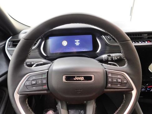 New 2026 Jeep Grand Cherokee Laredo X image 16