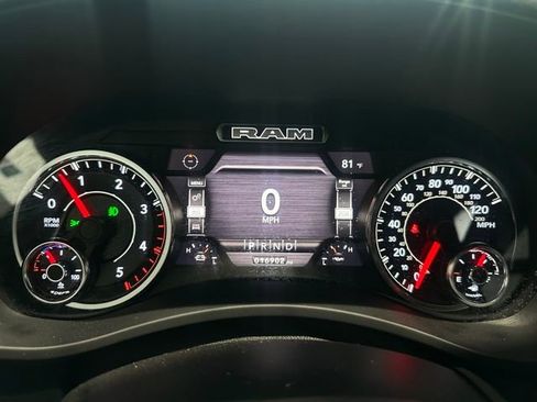 Used 2022 RAM 2500 Laramie w/ Night Edition AWD/4WD image 4