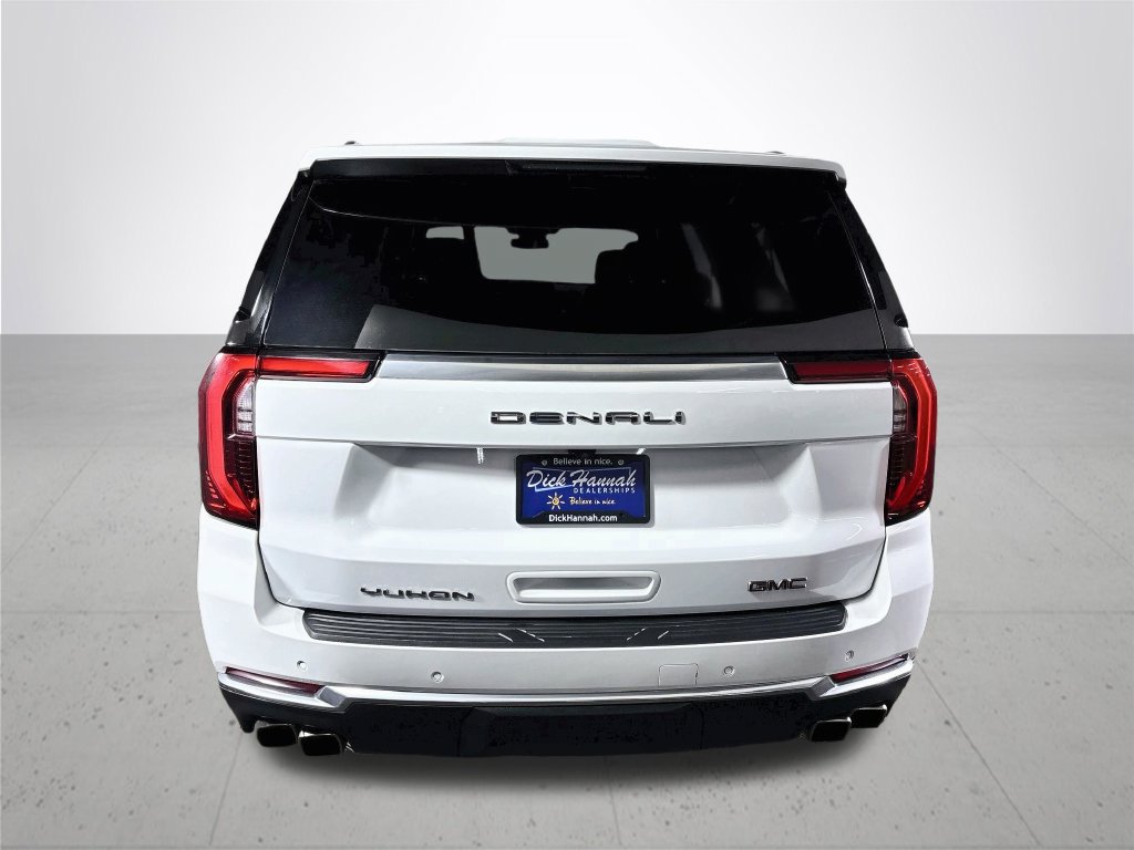 Used 2025 GMC Yukon XL Denali AWD/4WD image 7