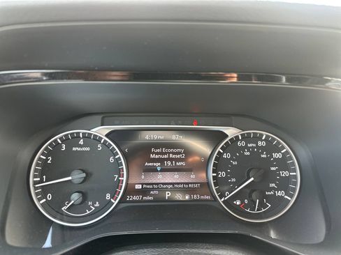 Used 2024 Nissan Pathfinder Rock Creek AWD/4WD image 14