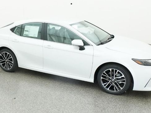 New 2026 Toyota Camry XLE FWD image 12