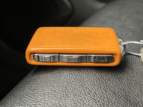 Used 2021 Volvo S60 T5 Momentum image 26