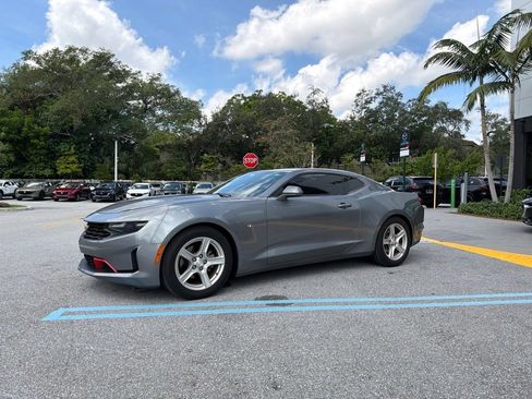 Used 2019 Chevrolet Camaro LT RWD image 10