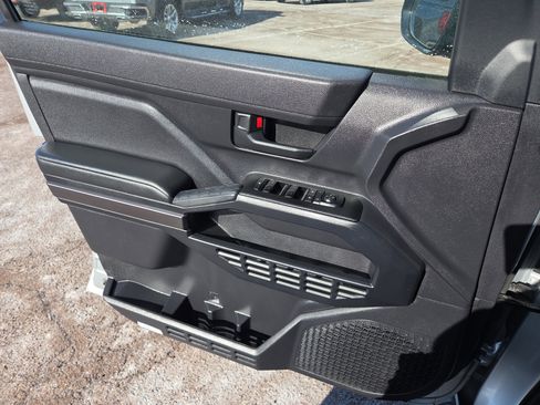 Certified 2025 Toyota 4Runner SR5 image 14