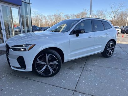 Certified 2023 Volvo XC60 B6 Ultimate w/ Climate Package