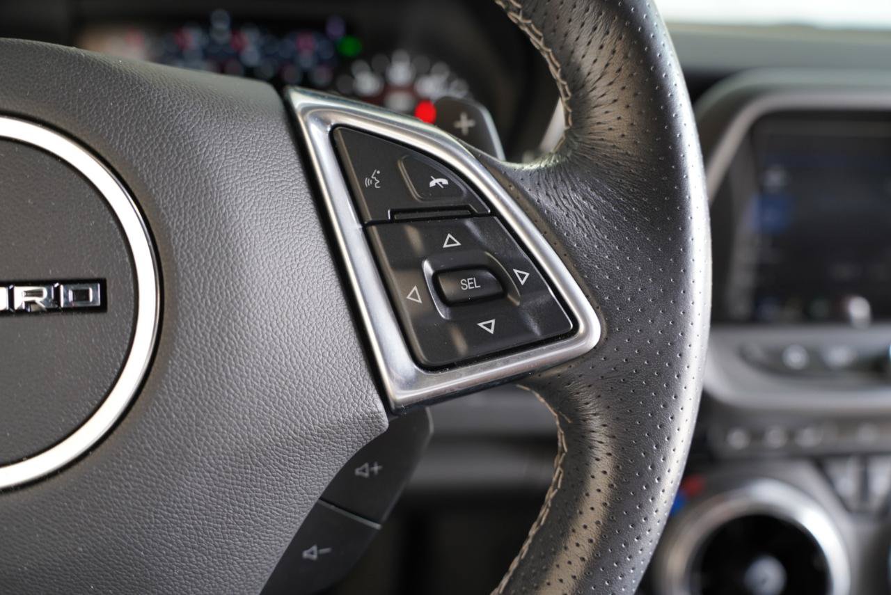 Used 2022 Chevrolet Camaro SS RWD image 15