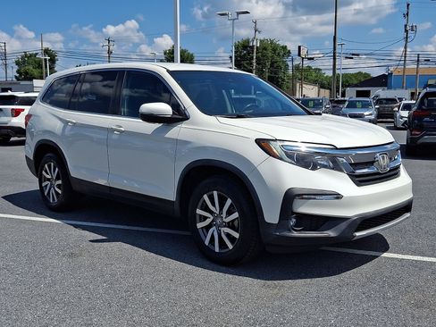 Used 2019 Honda Pilot EX image 3